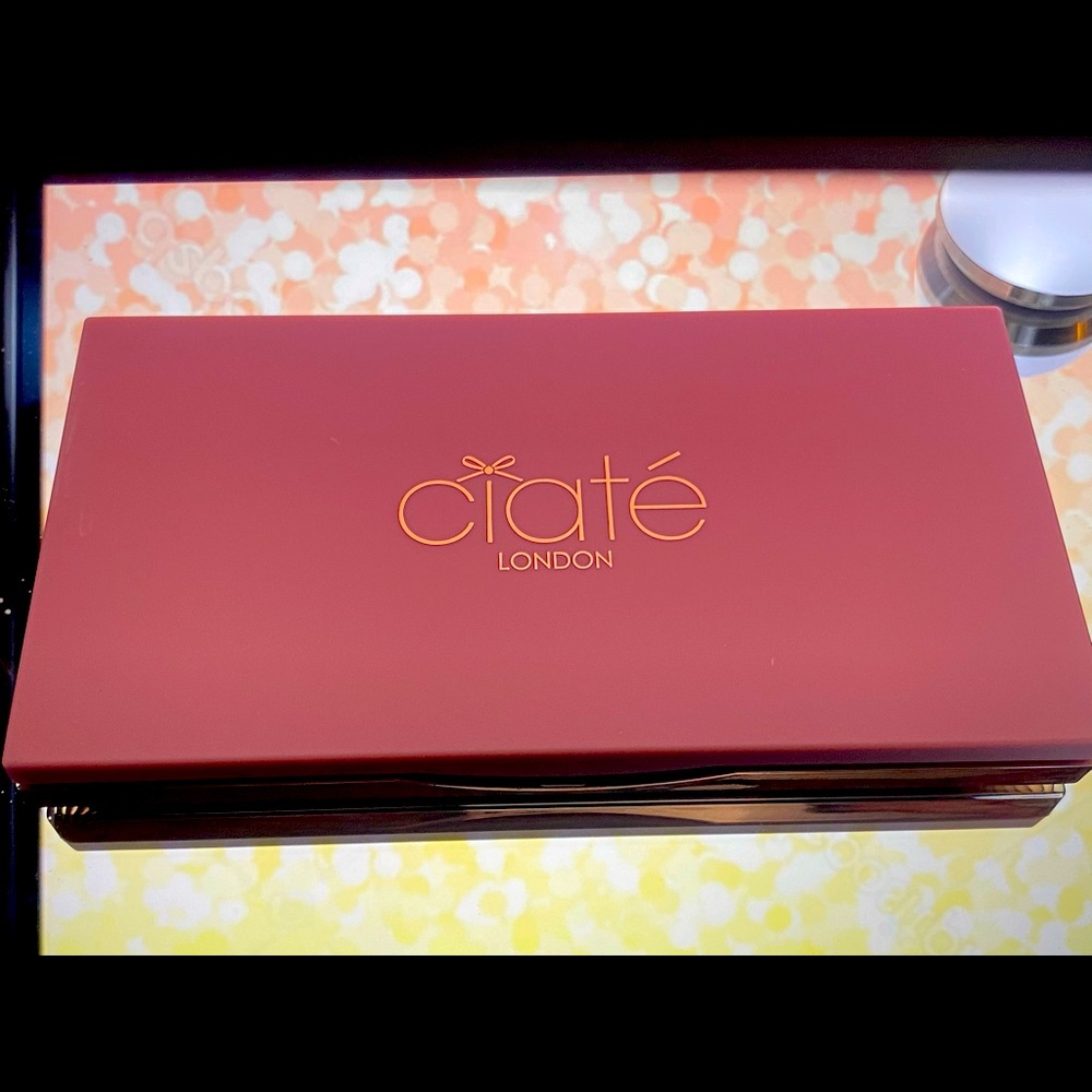CIATÉ London The Velvet Palette